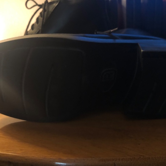 Beautiful Kenneth Cole Schoolboy Genuine Leather Booties! Sz8.5 Mens✨ - Picture 2 of 4